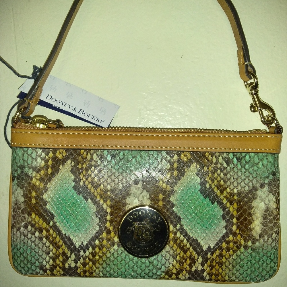 Authentic New Dooney and Bourke Wristlet